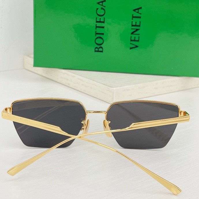 Picture of Bottega Veneta Sunglasses _SKUfw46788924fw